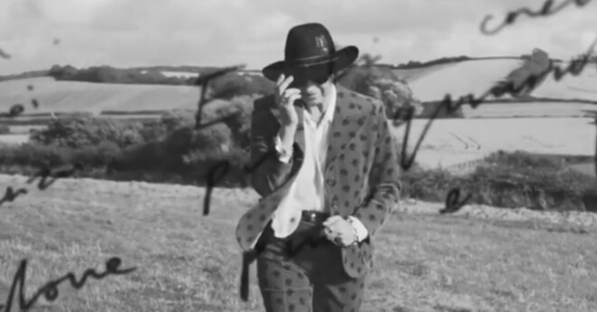 News - RadioItalia-Gianna Nannini: è online il video del nuovo singolo ...