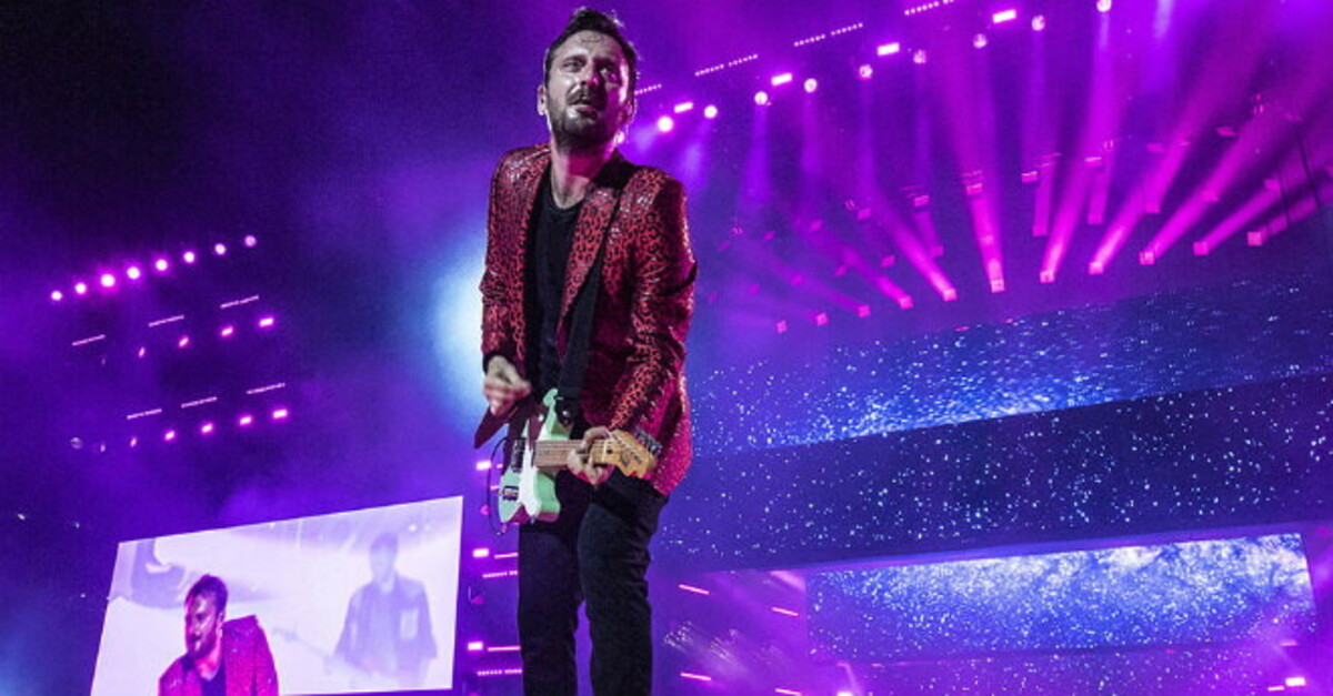 News RadioItaliaCesare Cremonini, tour 2018 Bari raddoppia, nuova data al Palaflorio