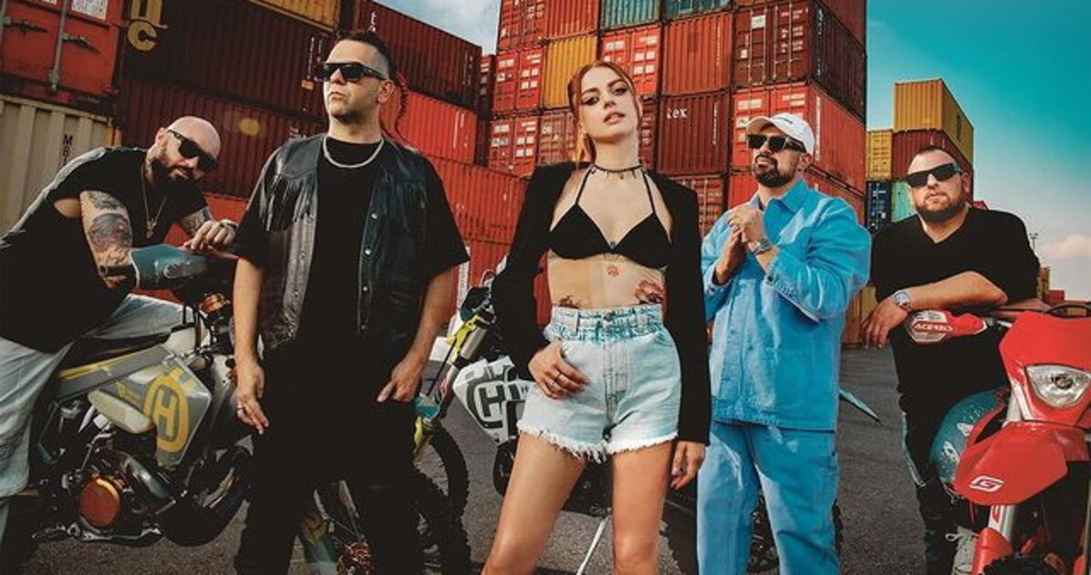 News RadioItalia I Boomdabash Tornano A Farci Ballare Con Tropicana 