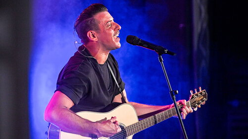 Francesco Gabbani: il terzo ospite all'Arena di Verona è Willie Peyote