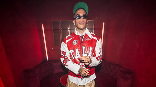 Sfera Ebbasta si esibisce a Tokyo. È il suo primo concerto in Giappone 