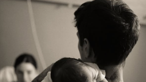 Benjamin Mascolo, papà per la prima volta. È nata Athena