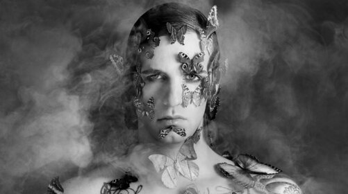 SENZA UNA STUPIDA STORIA