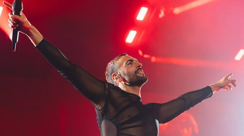  Marco Mengoni sta bene al Forum: perché lo show di Milano è già un classico