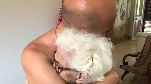 Giuliano Sangiorgi dei Negramaro: l’addio alla nonna Stella. “Buon viaggio”