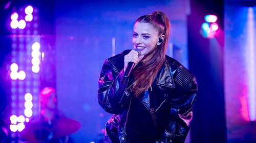 Annalisa è… “Esibizionista”! Tour al via