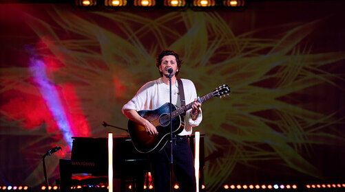 Ermal Meta, non solo Sanremo: nel 2026 il nuovo album e il tour nei club