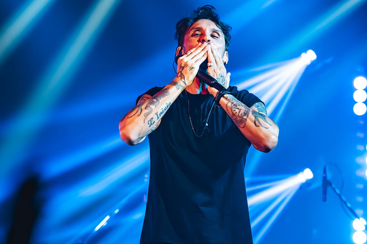 FABRIZIO MORO A RADIO ITALIA LIVE (Puntata del 19/12/2025)