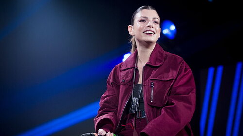 "L'amore non mi basta" di Emma ritorna in classifica dopo 12 anni