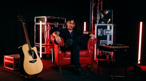 Fabrizio Moro racconta “Non ho paura di niente” su Radio Italia TV