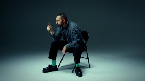 Fausto Lama: la fine dei Coma_Cose e un nuovo inizio nel singolo “A tanto così”