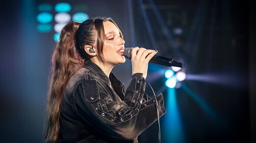 Sarah Toscano a Radio Italia Live: chi sono gli invitati al suo Met Gala?