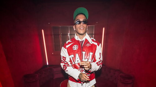 Sfera Ebbasta: sempre più vicino al Disco di Diamante con "Rockstar"