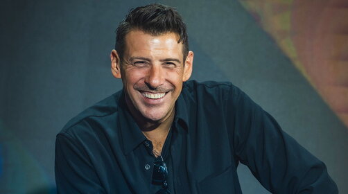 Francesco Gabbani torna a Sanremo a 10 anni dalla vittoria con "Amen"