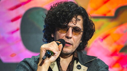 Ermal Meta: il commento ai complimenti di Adriano Celentano 