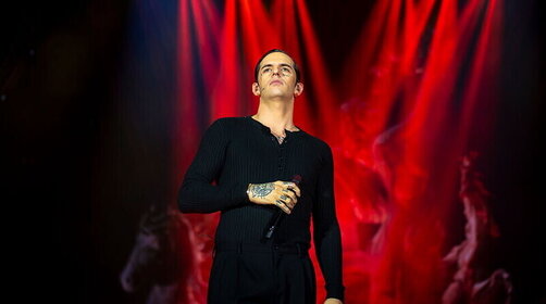 Achille Lauro annuncia un nuovo concerto negli stadi: è la volta di Torino