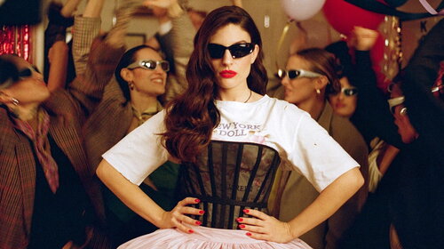 Ditonellapiaga: il dominio inarrestabile di “Che fastidio!” e i concerti estivi