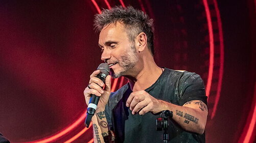 “Nek Hits Live”: dal lunghissimo tour, nasce una nuova raccolta dal vivo