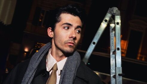 Fulminacci: "Maledetto me" è il nuovo singolo estratto dall'album "Calcinacci"