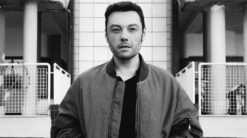 Tiziano Ferro svela la tracklist di “Sono un grande (deluxe)”: c'è anche Shiva 