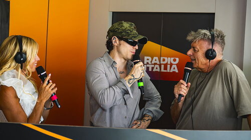 Irama, tra San Siro e RILIVE, pensa già al tour nei palazzetti!