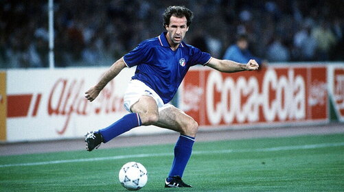 Addio a Franco Baresi: la musica italiana rende omaggio alla leggenda del calcio