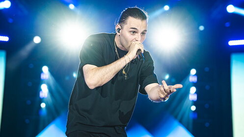 Ernia: su Radio Italia solomusicaitaliana la sua "Dedica" a Milano