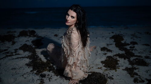 Laura Pausini nominata ai Latin Grammy con "Yo canto 2"