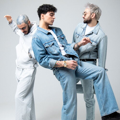 THE KOLORS