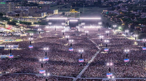Non solo un film: il maxi concerto di Ultimo a Tor Vergata diventa un album live